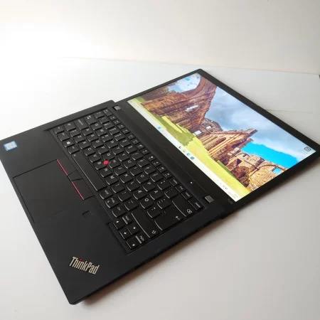 Lenovo ThinkPad T490